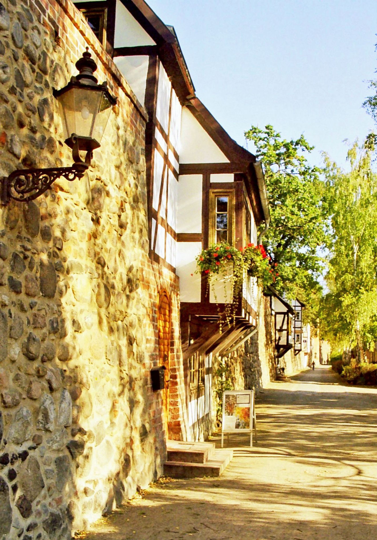 Wiekhäuser in der Stadtmauer von Neubrandenburg