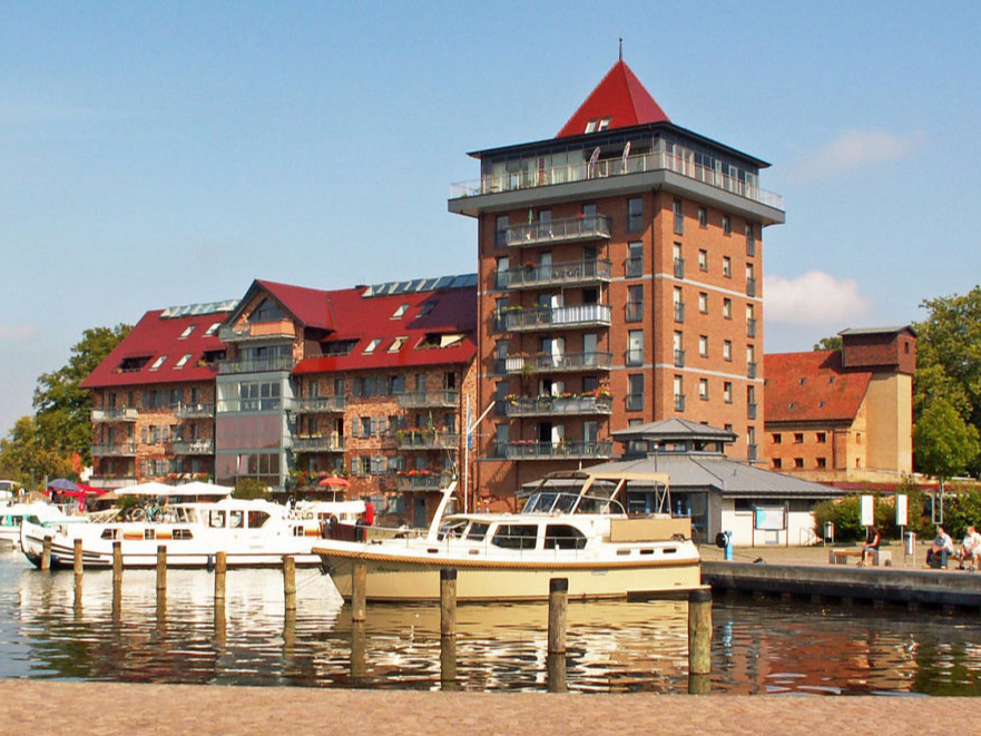 Hafen am Zierker See in Neustrelitz Hafen am Zierker See in Neustrelitz